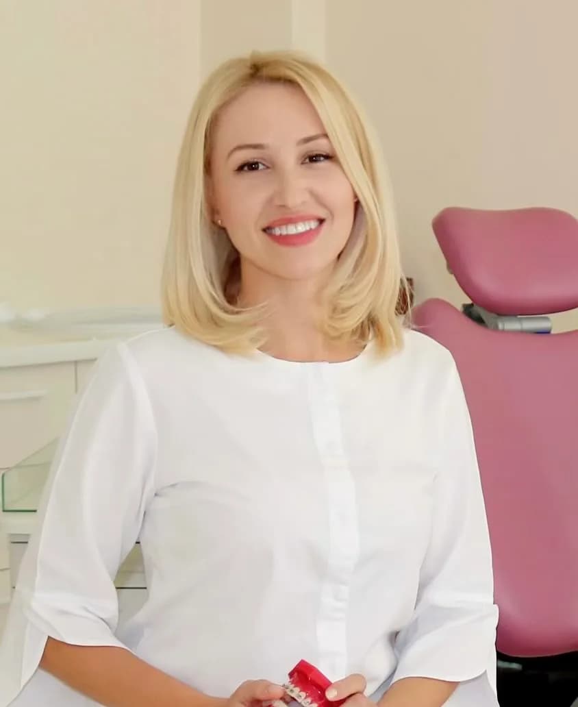 Alina Esanu