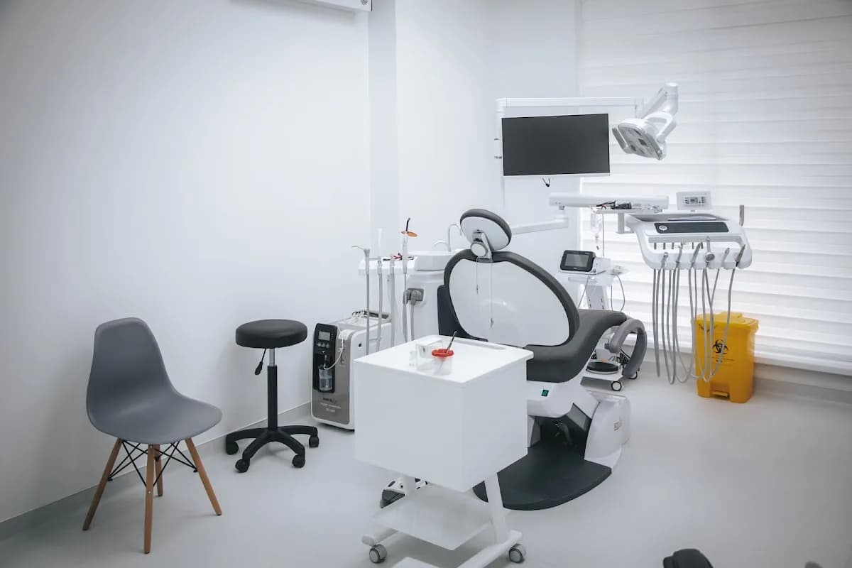 Giovanni Dent Clinica Stomatologică
