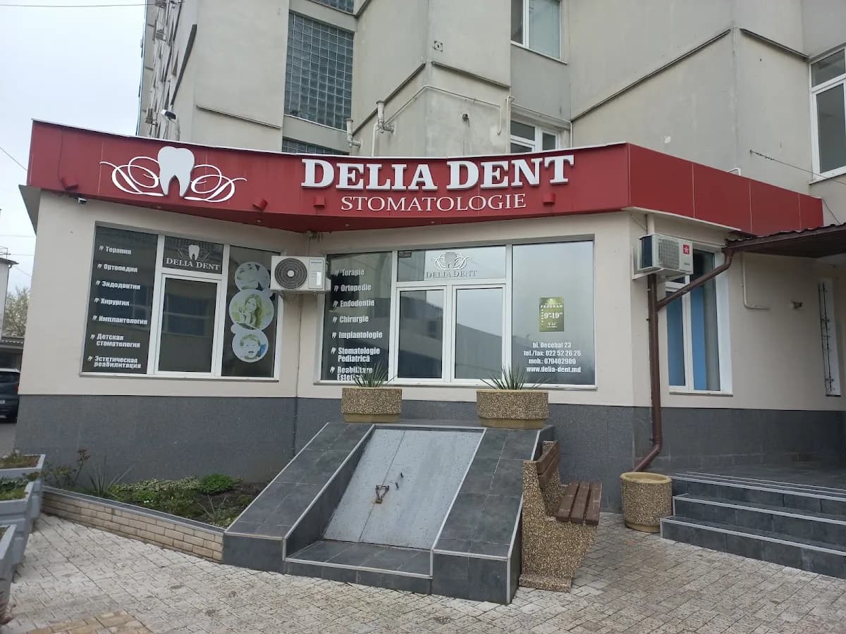 Delia Dent