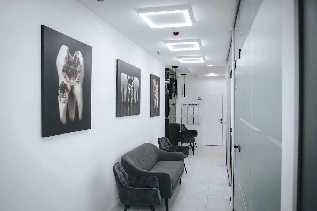 Giovanni Dent Clinica Stomatologică